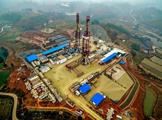 頁巖氣開采過程中造成的環(huán)境問題及壓裂返排液廢水處理解決方案