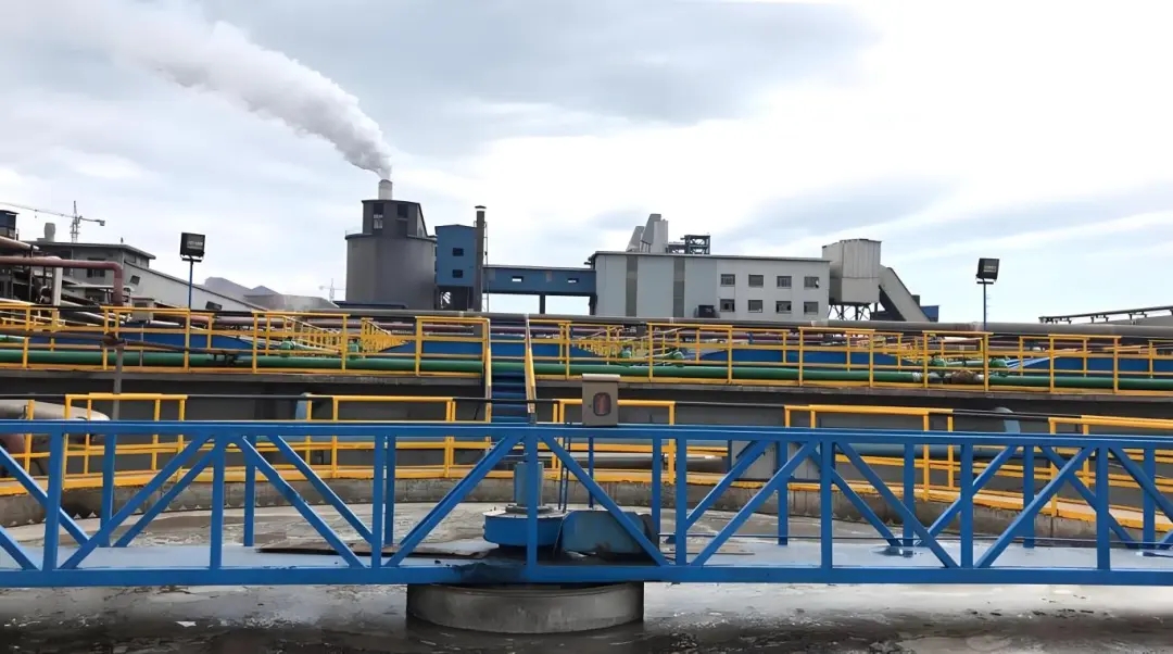 煤化工廢水再生利用的挑戰(zhàn)與創(chuàng)新路徑：技術(shù)集成驅(qū)動下從末端治理到循環(huán)經(jīng)濟閉環(huán)體系的構(gòu)建